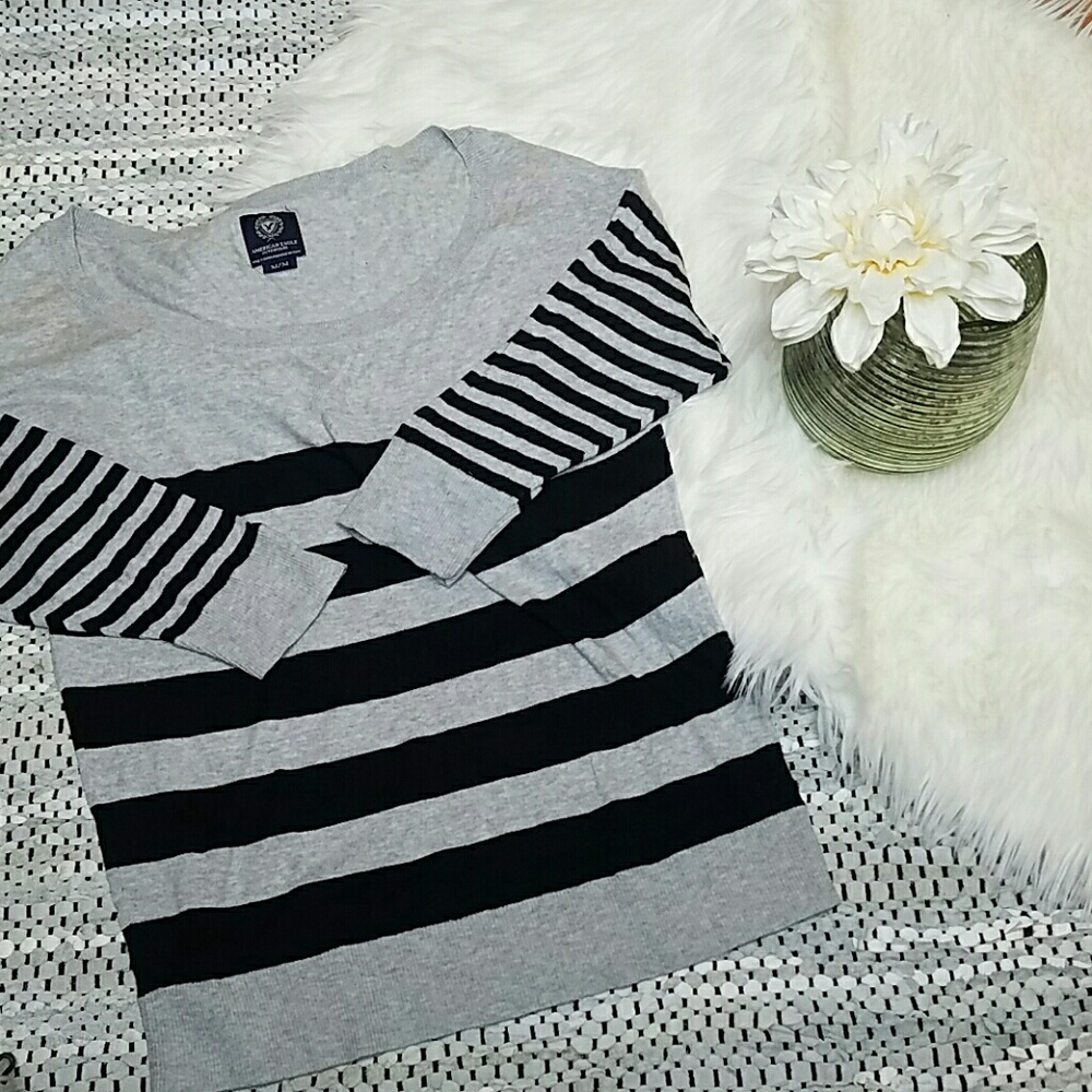 American Eagle Striped Sweater